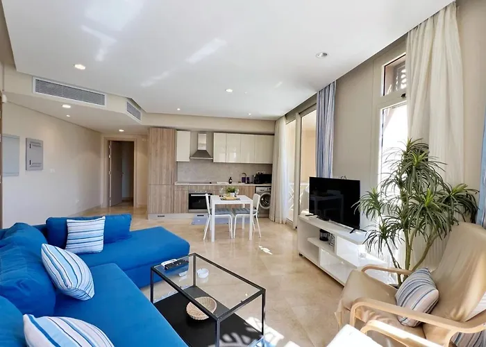 Proper & Plush 1 Bdr Mangroovy Free Pool & Access Appartement *
