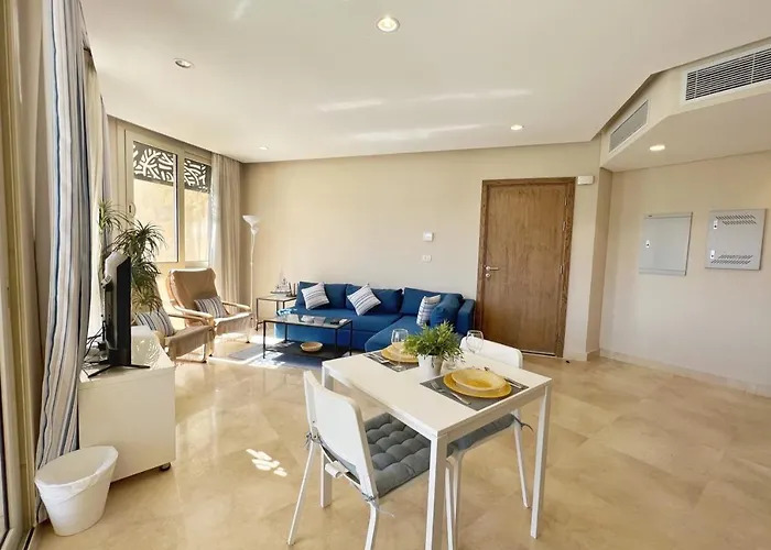Appartement Proper & Plush 1 Bdr Mangroovy Free Pool & Access