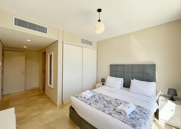 Proper & Plush 1 Bdr Mangroovy Free Pool & Access Hurghada
